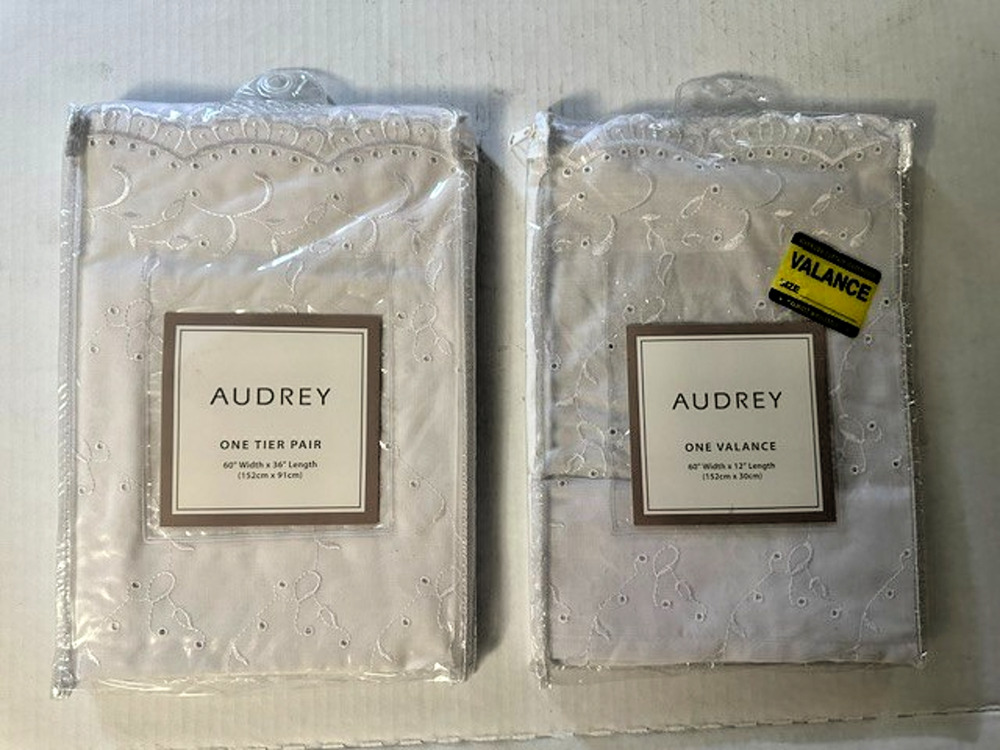 Audrey One Tier Pair 60x36 or 60x24 and One Valance 60x12 NEW
